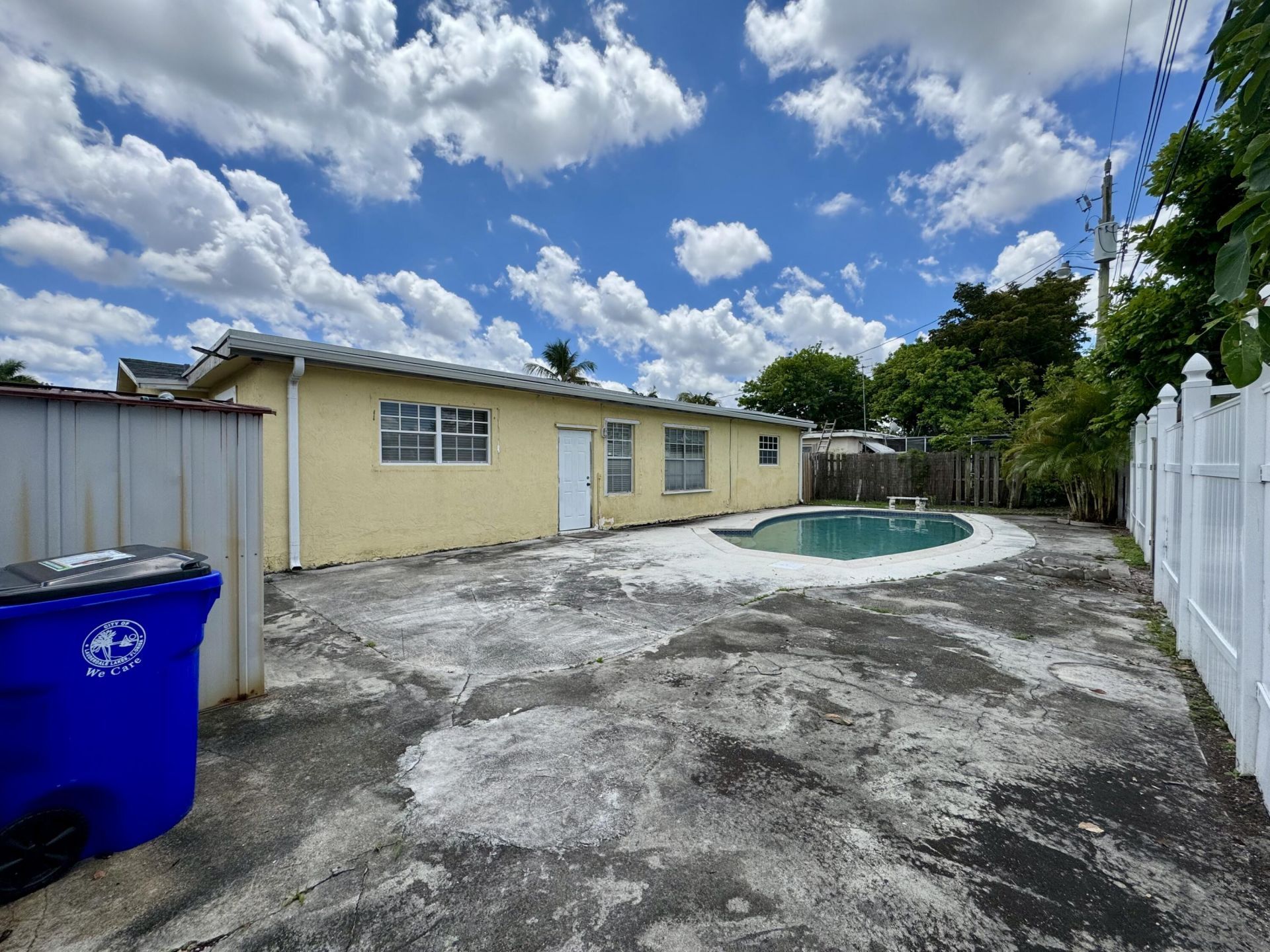 3941 NW 36th Terrace, Lauderdale Lakes, FL 33309 Photo