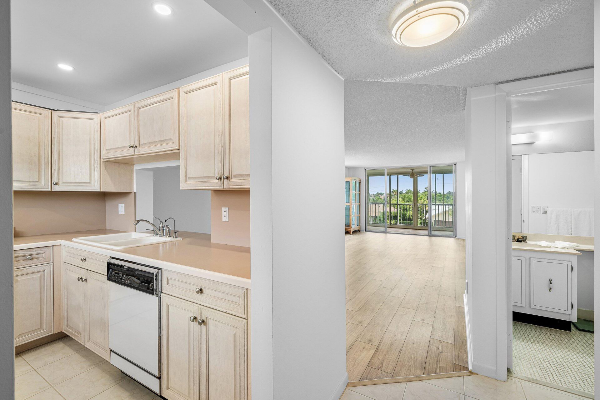 921 Gardenia Drive, Unit 370, Delray Beach, FL 33483 Photo