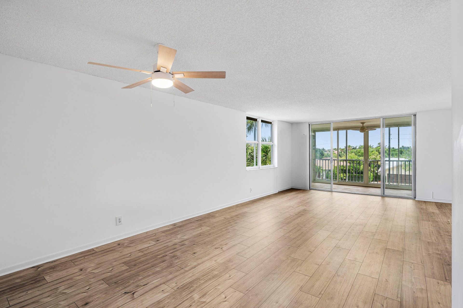 921 Gardenia Drive, Unit 370, Delray Beach, FL 33483 Photo