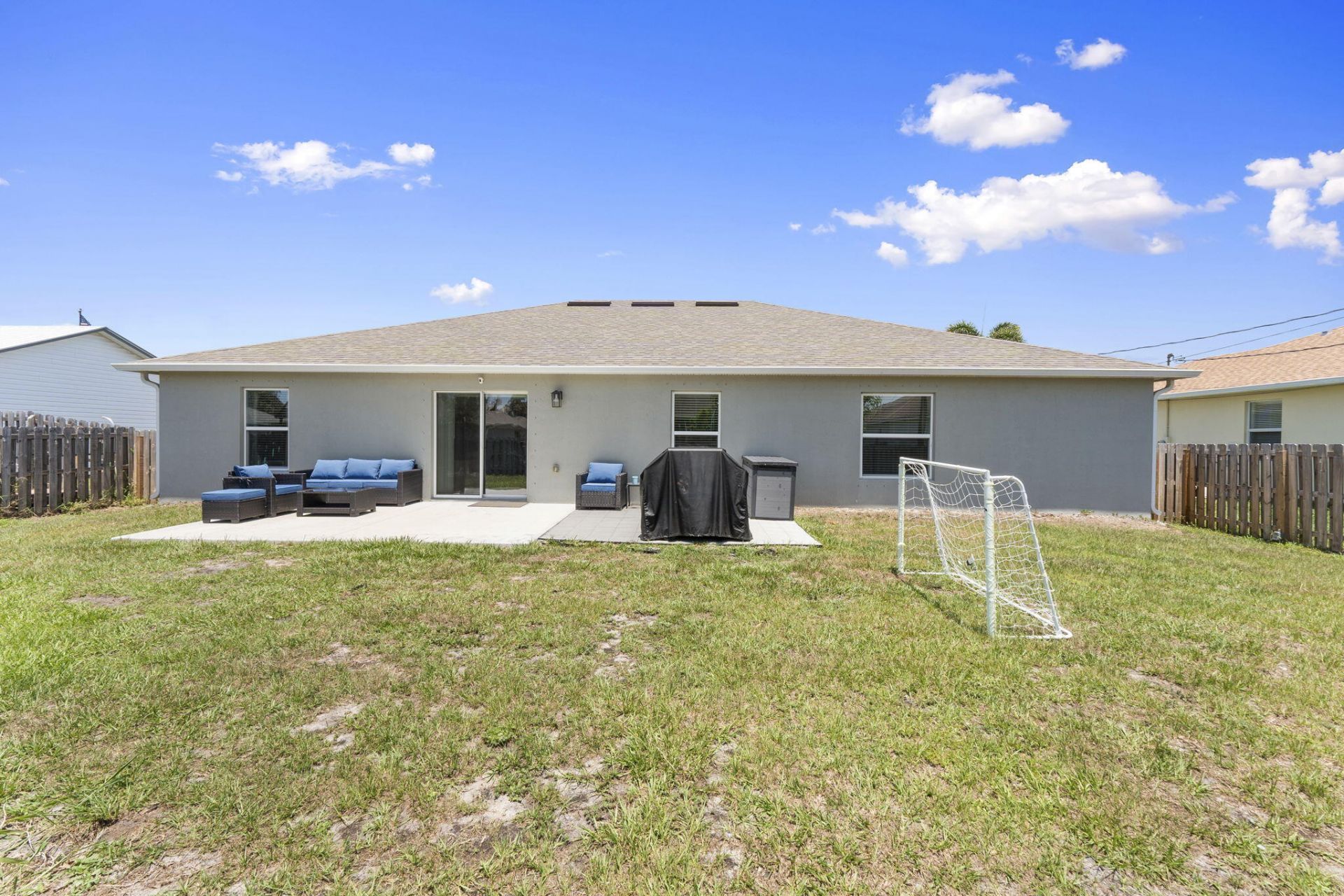 692 SW Hamberland Avenue, Port Saint Lucie, FL 34953 Photo