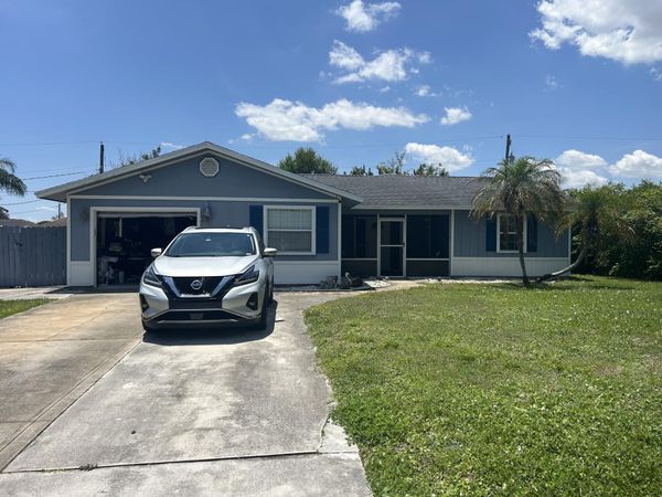 2462 SE Pinero Road, Port St. Lucie, FL 34952