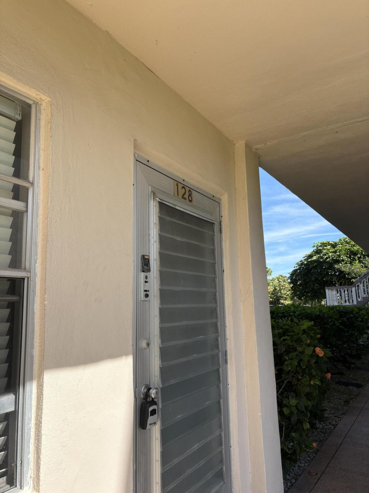 128 Norwich F, West Palm Beach, FL 33417 Photo
