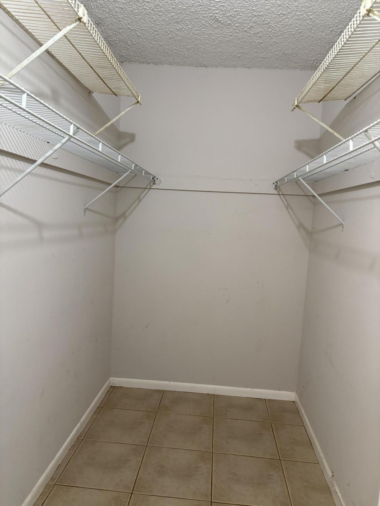 128 Norwich F, West Palm Beach, FL 33417 Photo