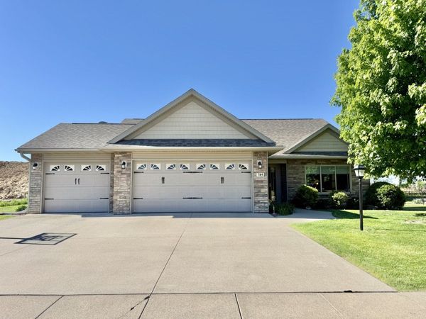 785 Yorkshire Street , North Liberty, IA 52317