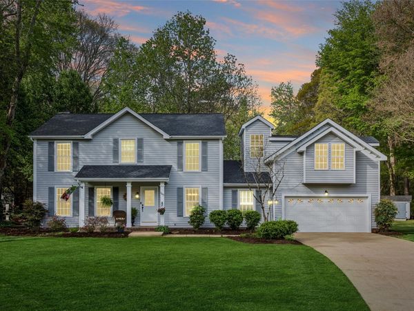 203 N Bowman Terrace, Yorktown, VA 23693