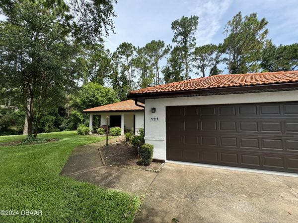 121 Tropic Bird Court, Daytona Beach, FL 32119
