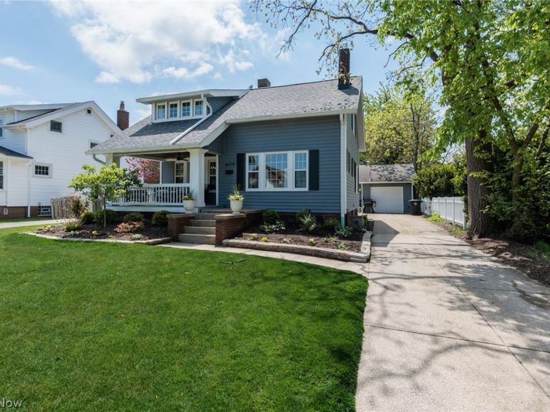 16719 Claire Avenue, Cleveland, OH 44111 Photo 3