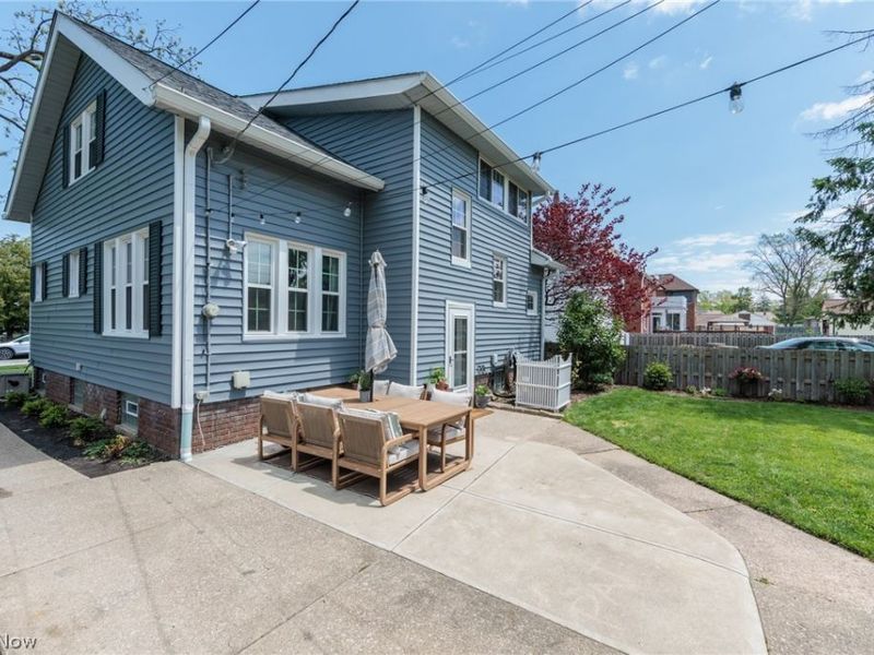 16719 Claire Avenue, Cleveland, OH 44111 Photo 6