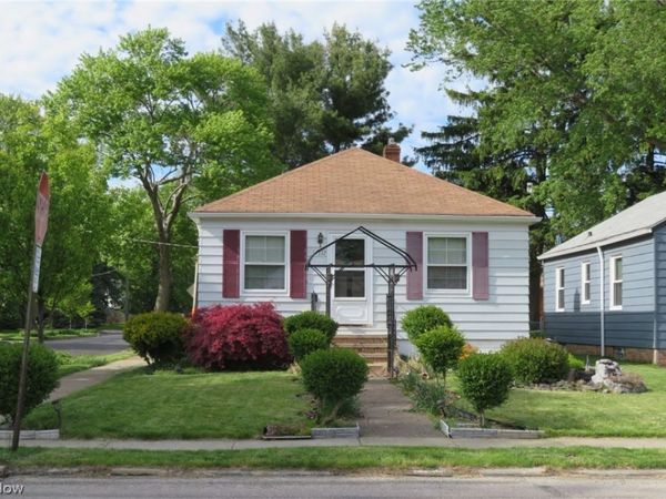 14332 Birchwood Avenue , Cleveland, OH 44111