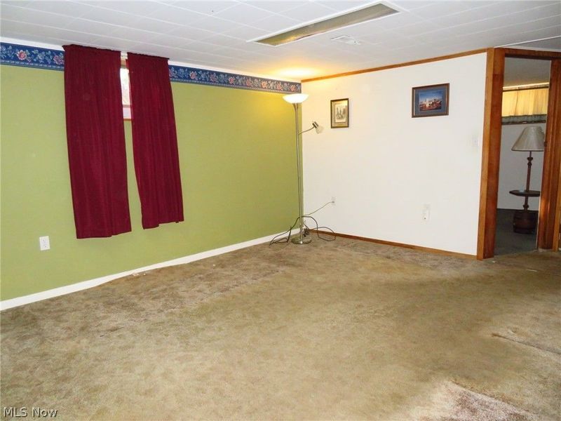 14332 Birchwood Avenue, Cleveland, OH 44111 Photo 20