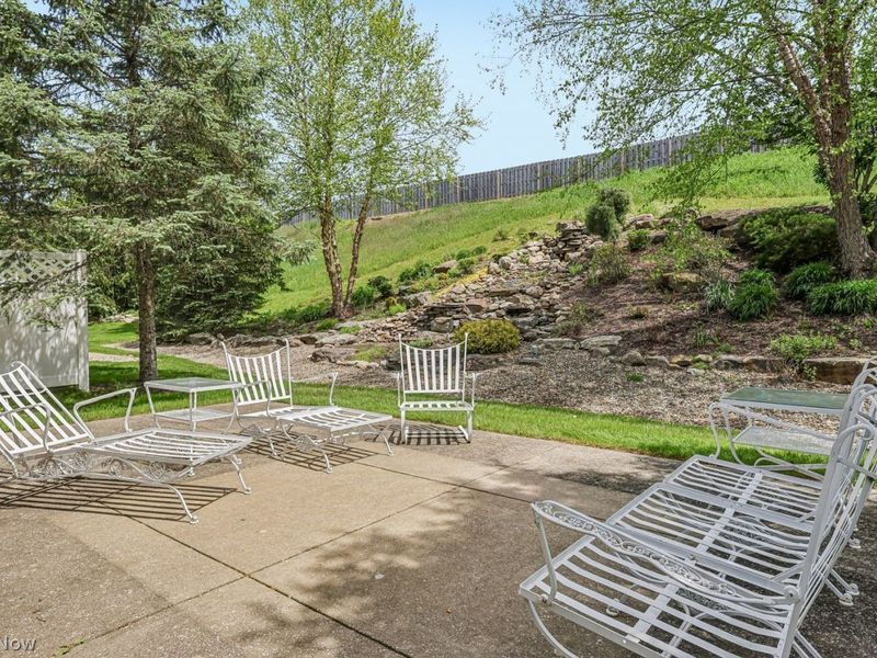 16905 Knolls Way, Chagrin Falls, OH 44023 Photo 45