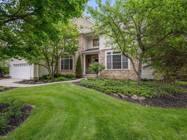 7107 Navajo Trail , Solon, OH 44139
