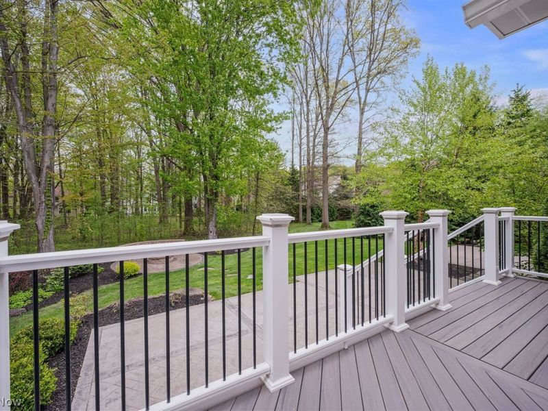 7107 Navajo Trail, Solon, OH 44139 Photo 5