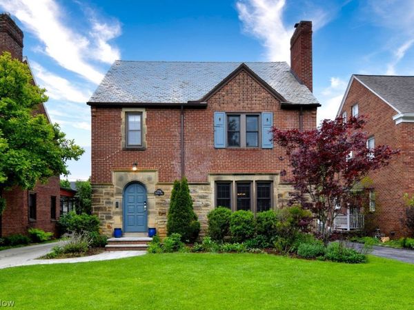 2556 Traymore Road , University Heights, OH 44118