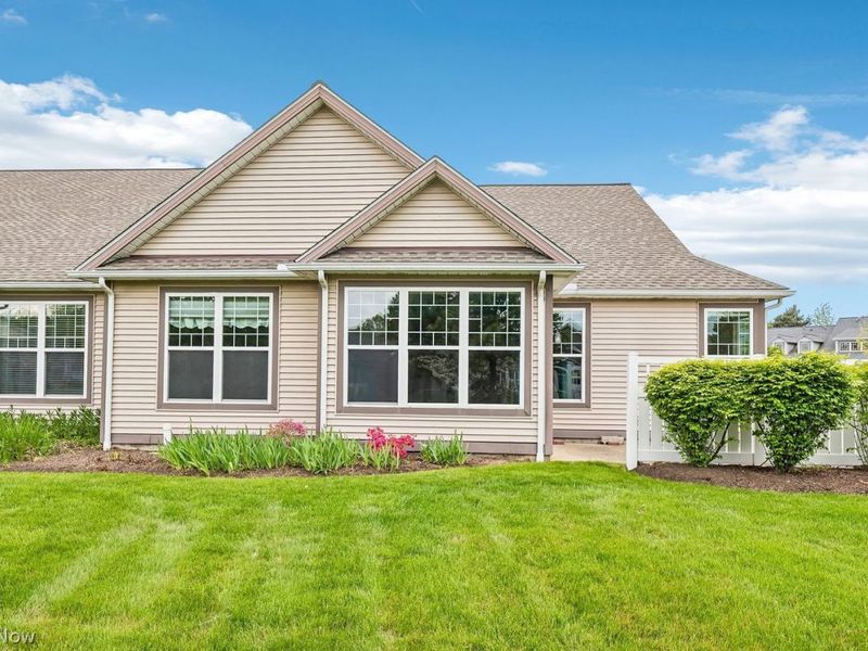 2171 Southampton Lane , Avon, OH 44011 Photo 3