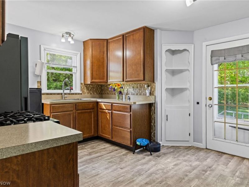 1926 E 290th Street, Wickliffe, OH 44092 Photo 11
