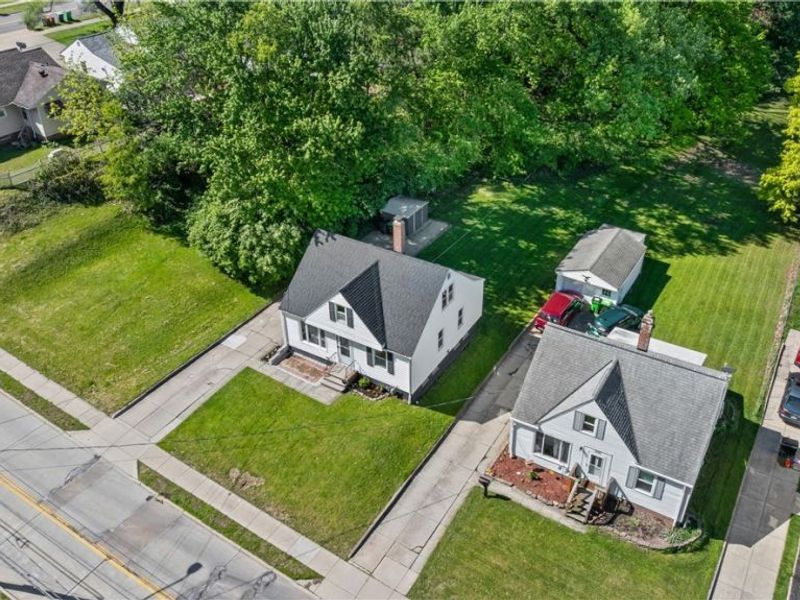 1926 E 290th Street, Wickliffe, OH 44092 Photo 5
