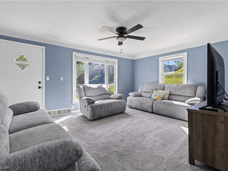 1926 E 290th Street, Wickliffe, OH 44092 Photo 8
