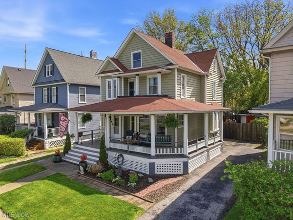 1333 Beach Avenue , Lakewood, OH 44107