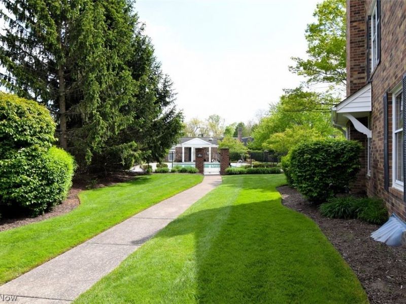 34100 Chagrin Boulevard Boulevard, Unit 1101, Moreland Hills, OH 44022 Photo 22