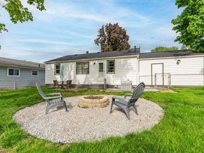 4007 Shanabruck Avenue NW, Canton, OH 44709 Photo 4