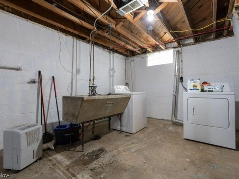 4007 Shanabruck Avenue NW, Canton, OH 44709 Photo 9
