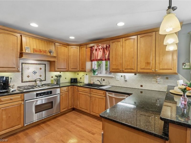 25895 Woodpath Trail, Westlake, OH 44145 Photo 14