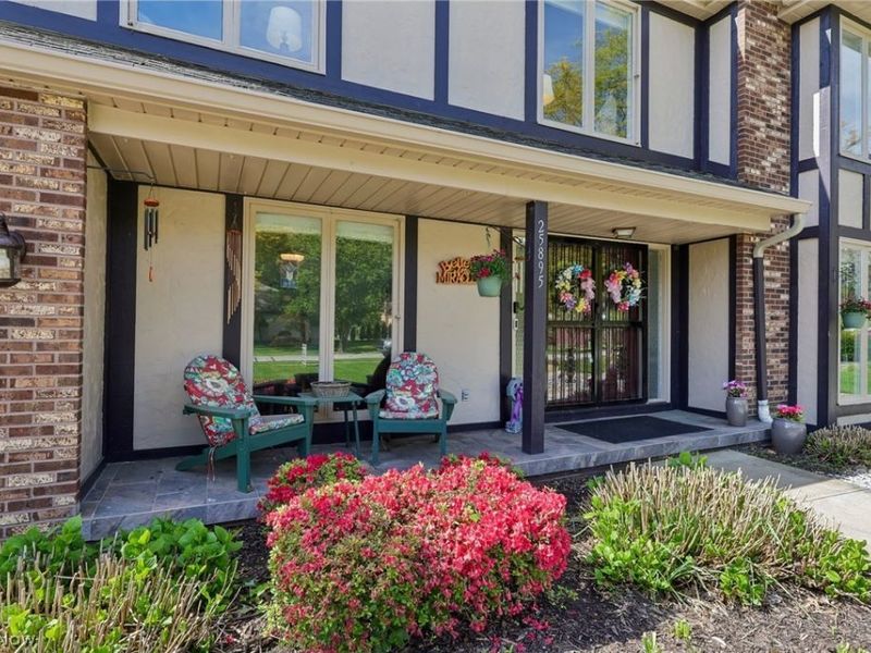 25895 Woodpath Trail, Westlake, OH 44145 Photo 2