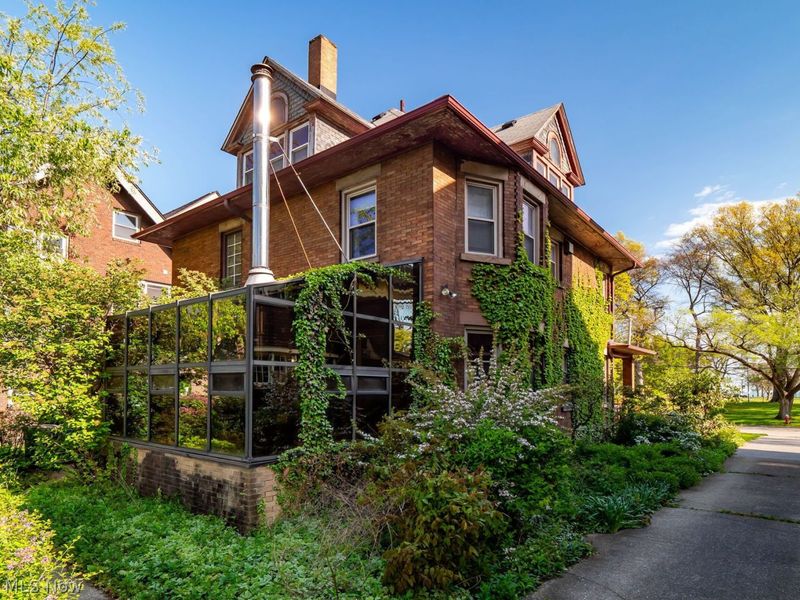 9801 Lake Avenue, Cleveland, OH 44102 Photo 42