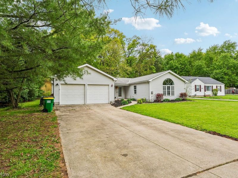 2846 Stark Drive, Willoughby Hills, OH 44094 Photo 3