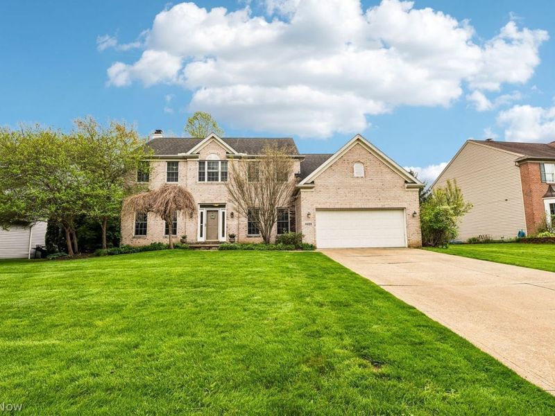 4428 Wyndham Way, Akron, OH 44321 Photo 1