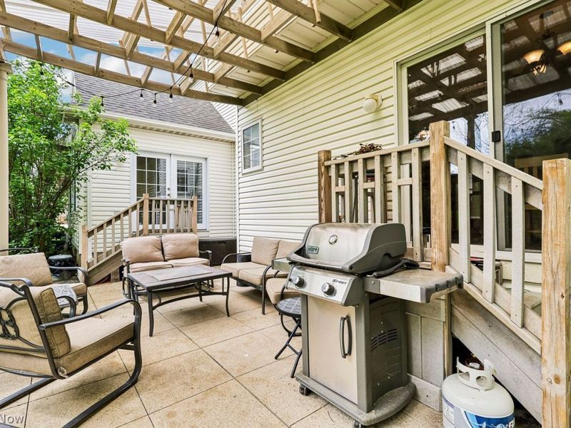 4428 Wyndham Way, Akron, OH 44321 Photo 32