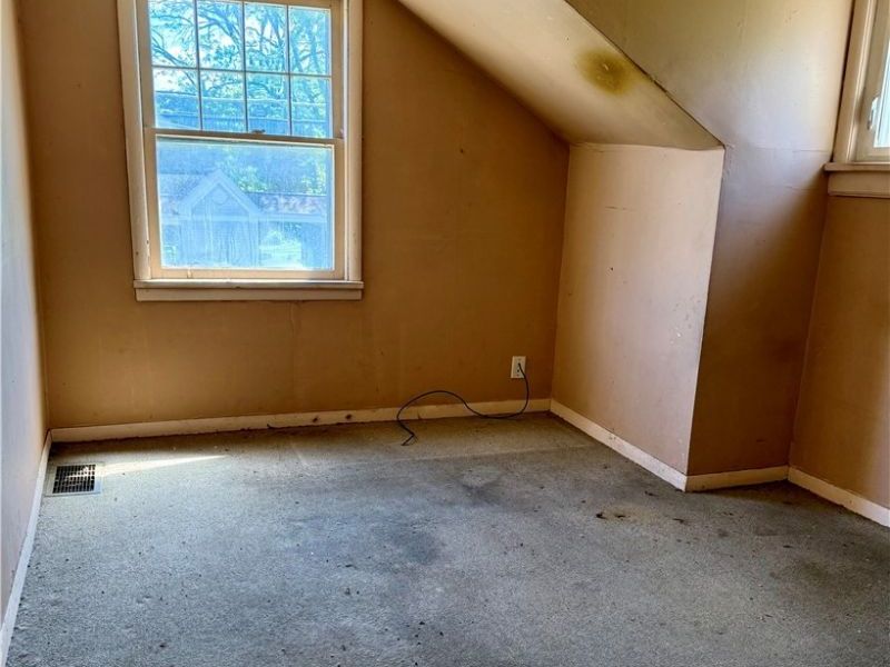 65 E Vine Street, Oberlin, OH 44074 Photo 21