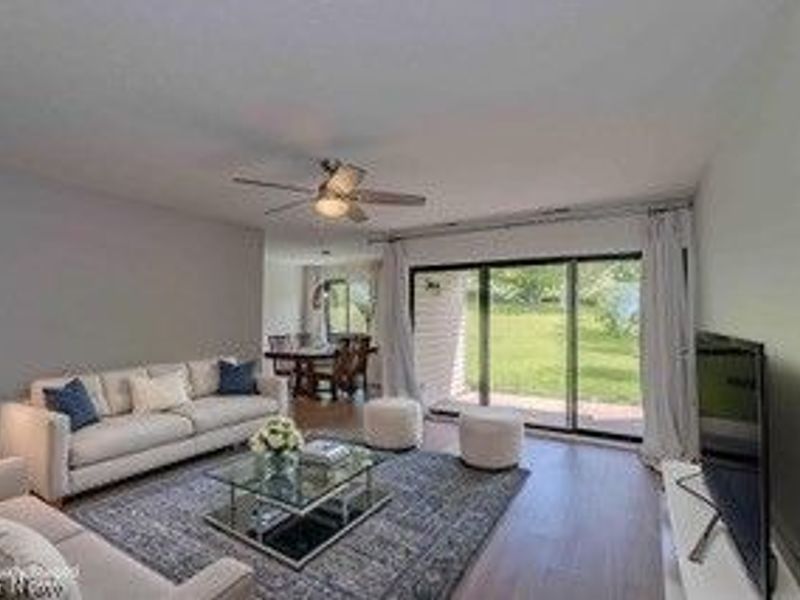 6300 Greenwood, Unit 402, Northfield, OH 44067 Photo 4