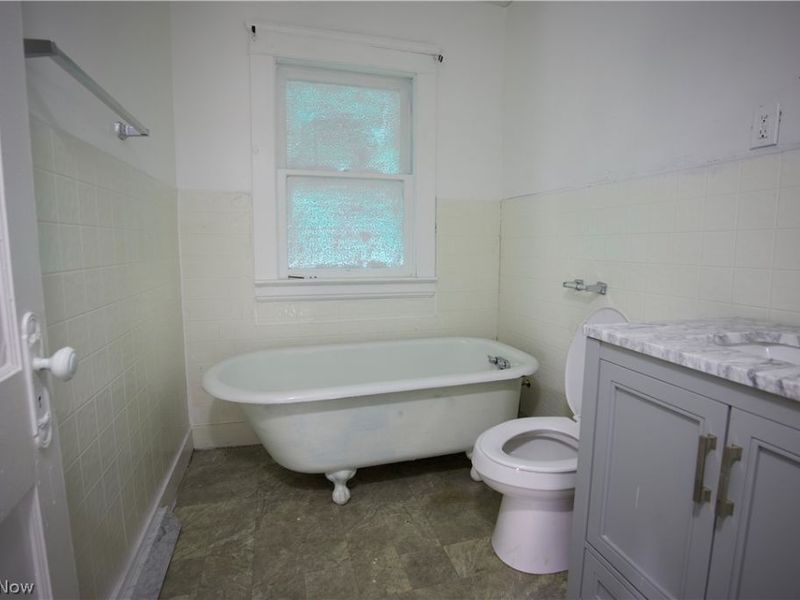 3394 E 102nd Street, Cleveland, OH 44104 Photo 13