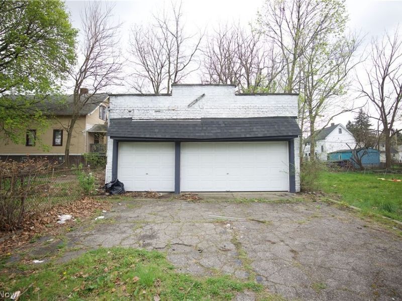 3394 E 102nd Street, Cleveland, OH 44104 Photo 20
