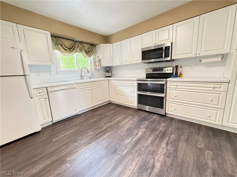 10239 Mulberry Road, Chardon, OH 44024 Photo 16