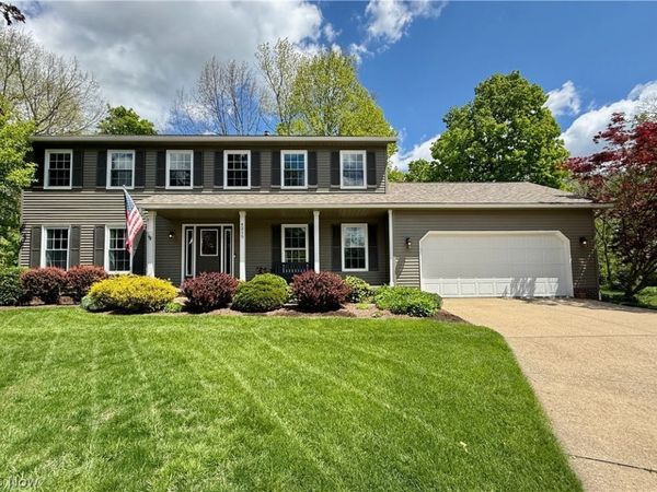 4215 Quail Hollow Circle , Stow, OH 44224