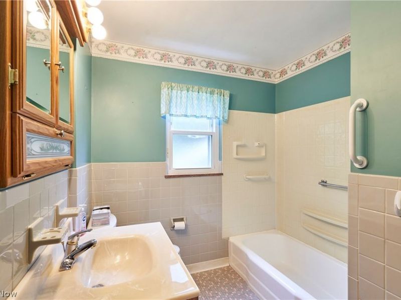 1641 W Jackson Street, Painesville Township, OH 44077 Photo 8