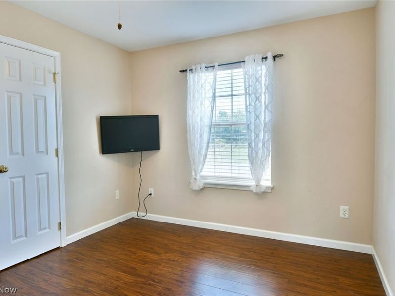 11 Danbury Court NW, Warren, OH 44481 Photo 18