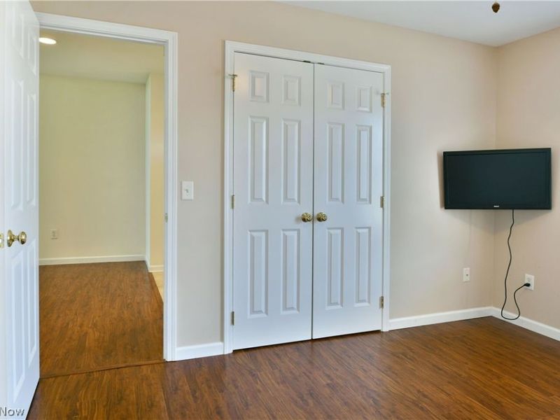 11 Danbury Court NW, Warren, OH 44481 Photo 19