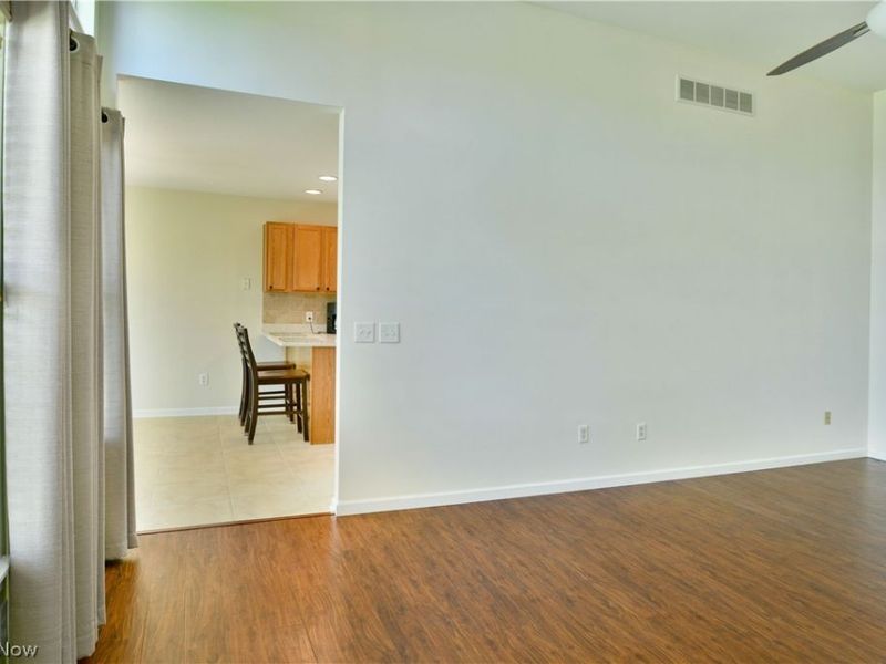 11 Danbury Court NW, Warren, OH 44481 Photo 24