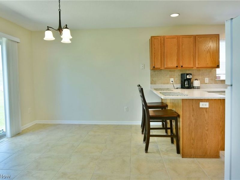 11 Danbury Court NW, Warren, OH 44481 Photo 25