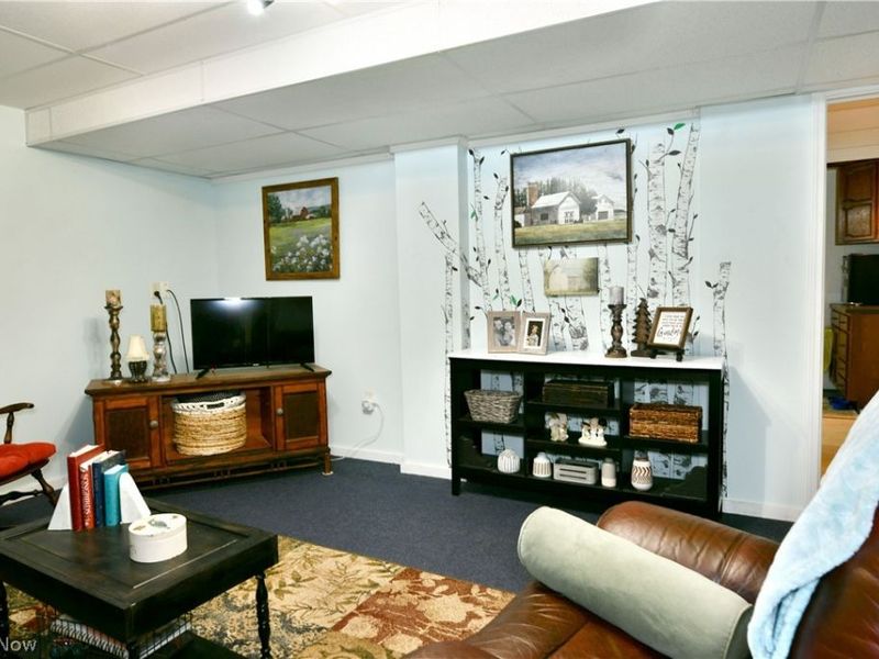 11 Danbury Court NW, Warren, OH 44481 Photo 42