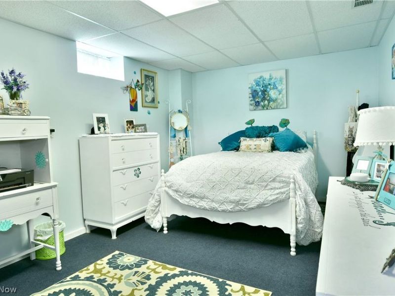 11 Danbury Court NW, Warren, OH 44481 Photo 45