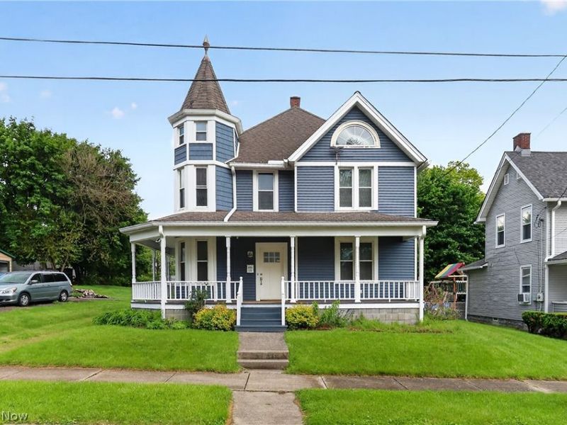 19 S Butler Avenue, Niles, OH 44446 Photo 2