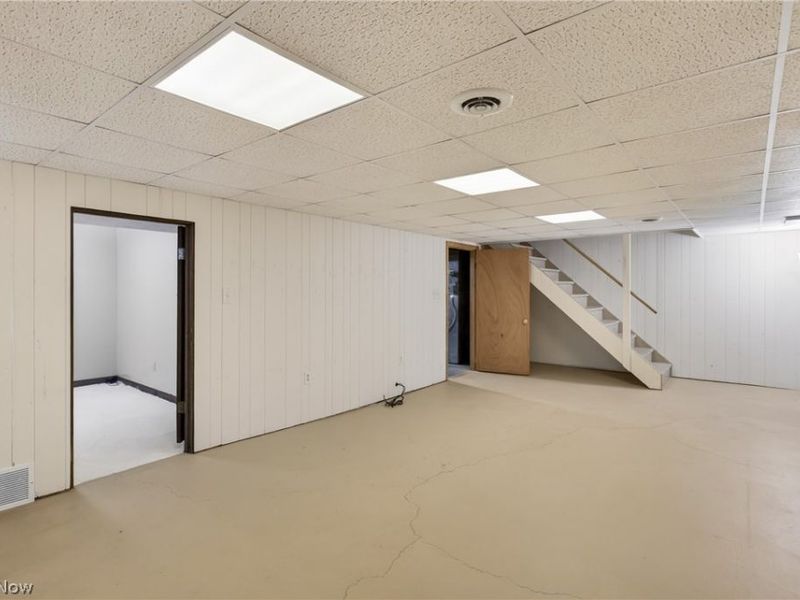 1097 Center Street E, Warren, OH 44481 Photo 34