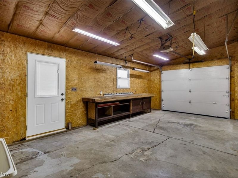1097 Center Street E, Warren, OH 44481 Photo 38