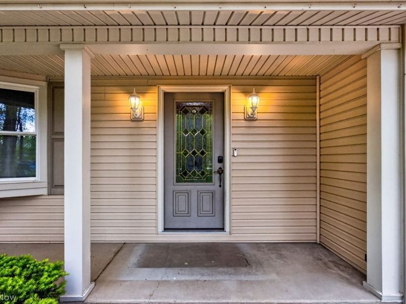 1097 Center Street E, Warren, OH 44481 Photo 4