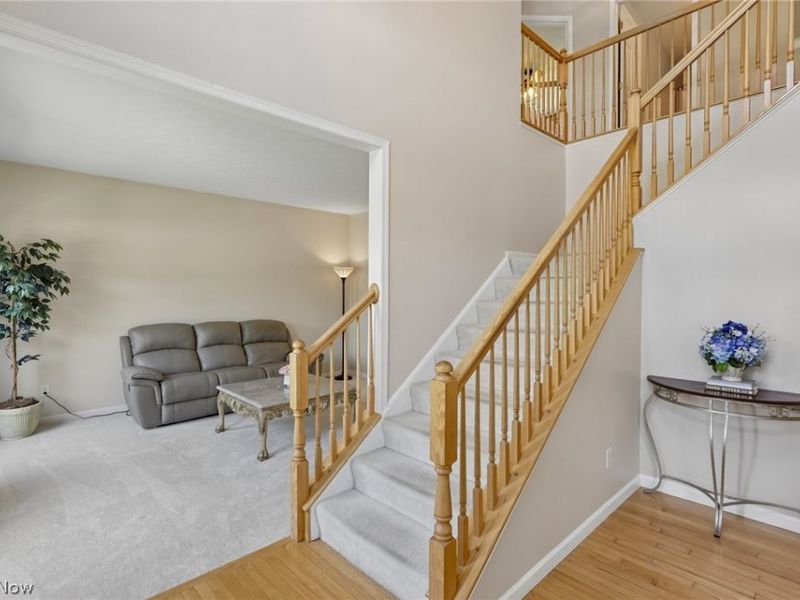 16264 Selby Circle, Strongsville, OH 44136 Photo 4